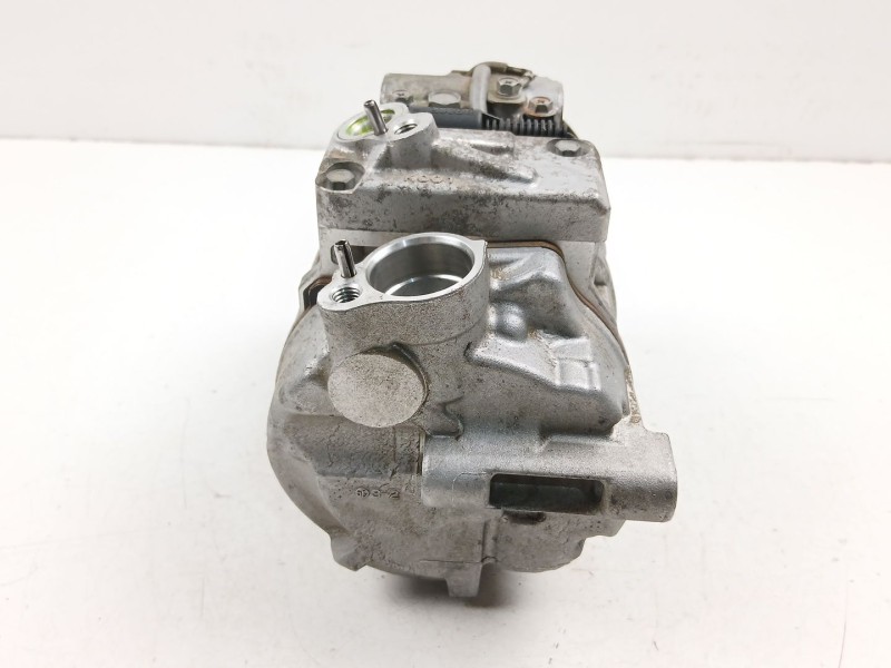Recambio de compresor aire acondicionado para mercedes-benz 210 2.9 d referencia OEM IAM A0002302011  