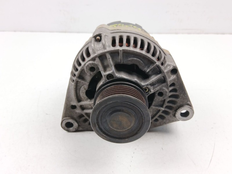 Recambio de alternador para mercedes-benz 210 2.9 d referencia OEM IAM A0111540002  0986039750