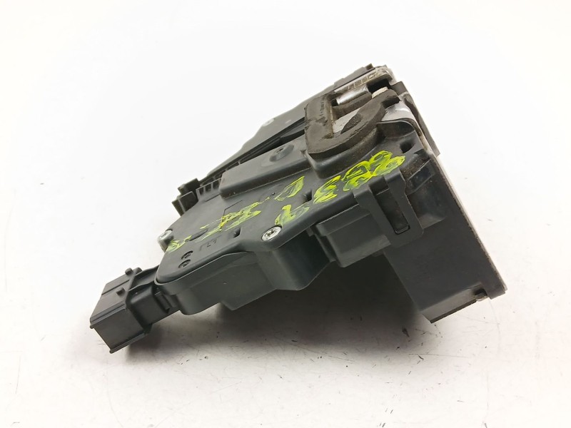 Recambio de cerradura puerta delantera izquierda para peugeot boxer autobús 3.0 hdi 145 referencia OEM IAM 1342155080  