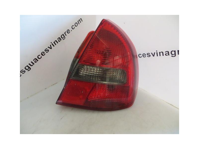 Recambio de piloto trasero dch. : mitsubishi carisma : 1.9 d -f8qt (90cv) 5p [1999] para mitsubishi carisma 1.9 d -f8qt referenc