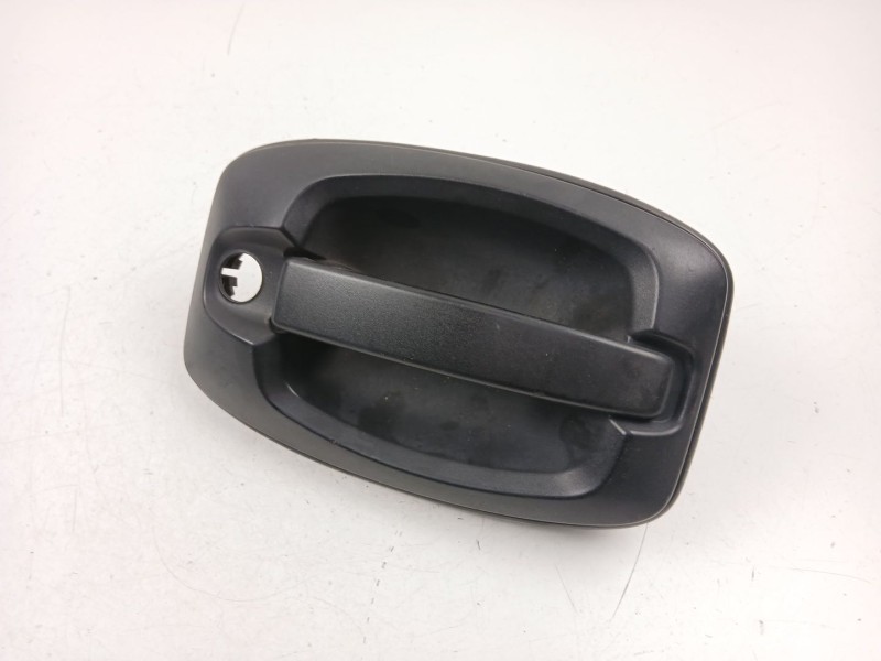 Recambio de manilla delantera izquierda para peugeot boxer autobús 3.0 hdi 145 referencia OEM IAM 9101CY  