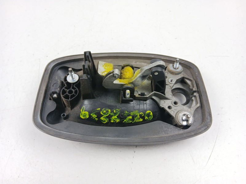 Recambio de manilla delantera izquierda para peugeot boxer autobús 3.0 hdi 145 referencia OEM IAM 9101CY  