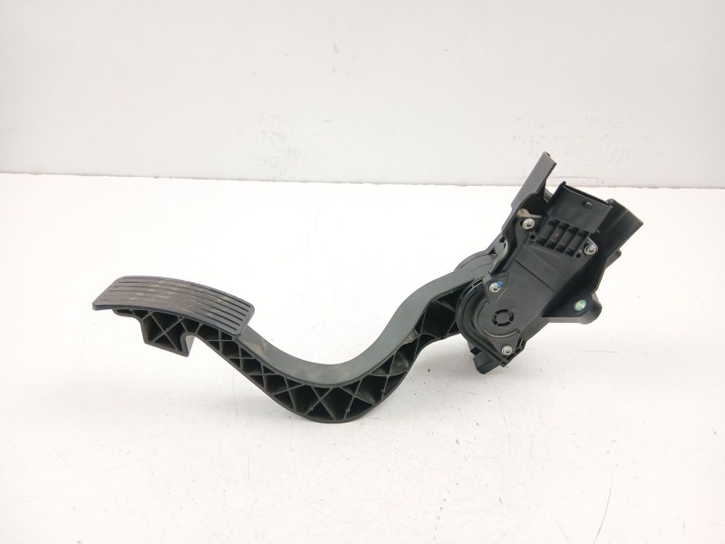 Recambio de potenciometro aceleracion para peugeot boxer autobús 3.0 hdi 145 referencia OEM IAM 1349820080  