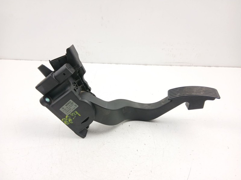 Recambio de potenciometro aceleracion para peugeot boxer autobús 3.0 hdi 145 referencia OEM IAM 1349820080  