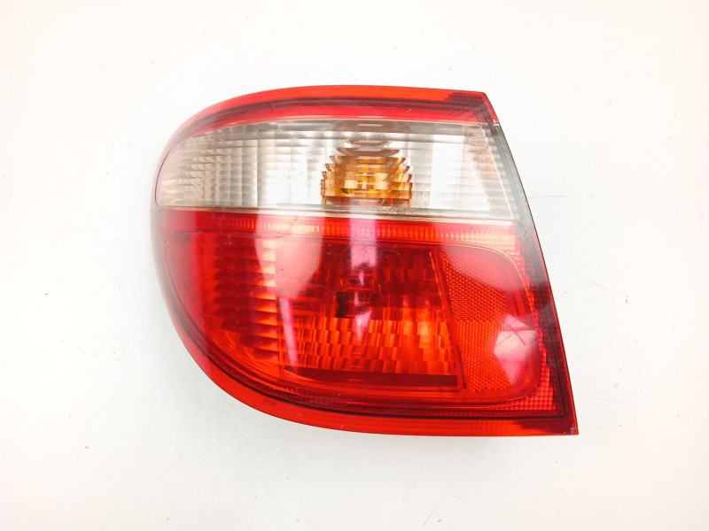 Recambio de piloto trasero izquierdo para nissan almera 2.2 d referencia OEM IAM 265555M528  