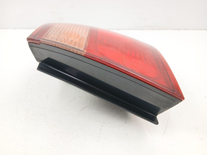 Recambio de piloto trasero derecho para nissan almera 2.2 d referencia OEM IAM 265505M528  