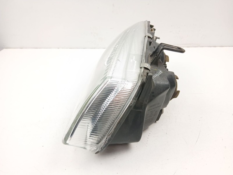 Recambio de faro derecho para nissan almera 2.2 d referencia OEM IAM 26010BN025  