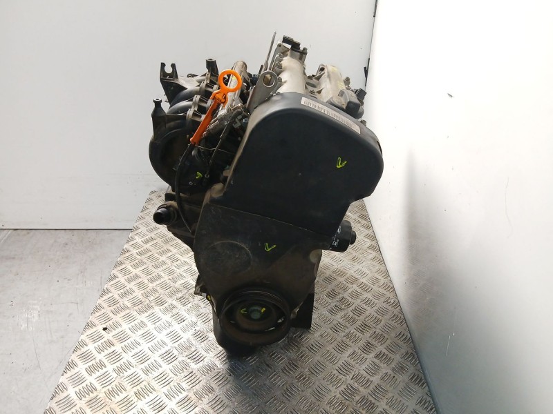 Recambio de motor gasolina para seat ibiza ii (6k1) 1.4 16v referencia OEM IAM AUA  