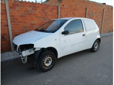 fiat punto (188_) del año 2007