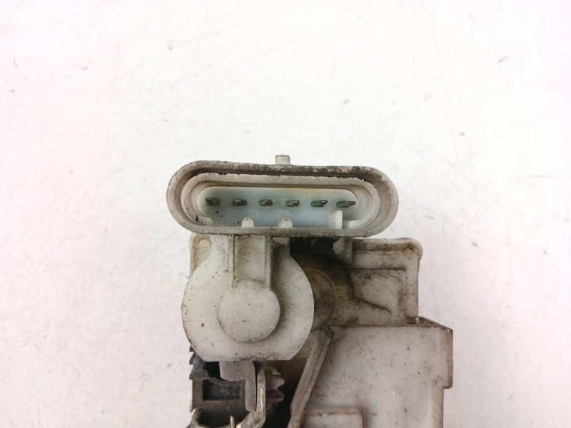 Recambio de cerradura puerta delantera derecha para fiat punto (188_) 1.3 jtd 16v referencia OEM IAM 46535997  