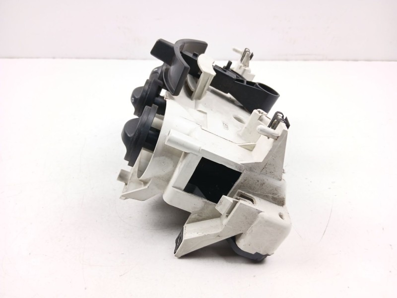 Recambio de mandos calefaccion aire para fiat punto (188_) 1.3 jtd 16v referencia OEM IAM 71735483  