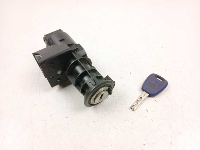 Recambio de conmutador de arranque para fiat punto (188_) 1.3 jtd 16v referencia OEM IAM 46753084  