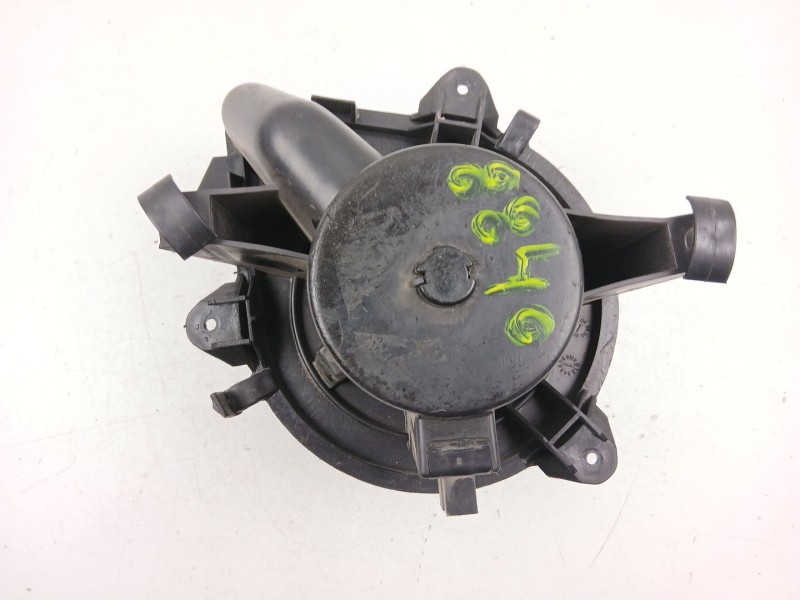 Recambio de motor calefaccion para fiat punto (188_) 1.3 jtd 16v referencia OEM IAM 46723714  