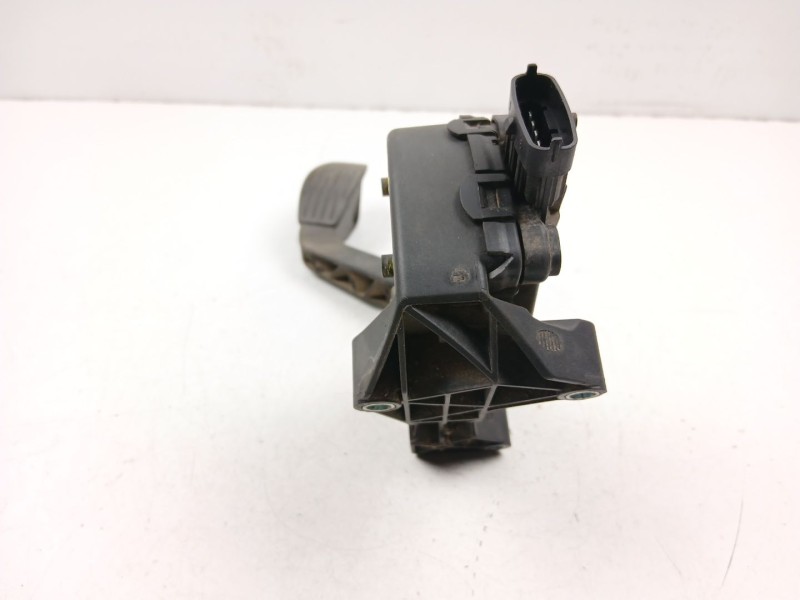 Recambio de potenciometro aceleracion para fiat punto (188_) 1.3 jtd 16v referencia OEM IAM 46829061  6PV00856800