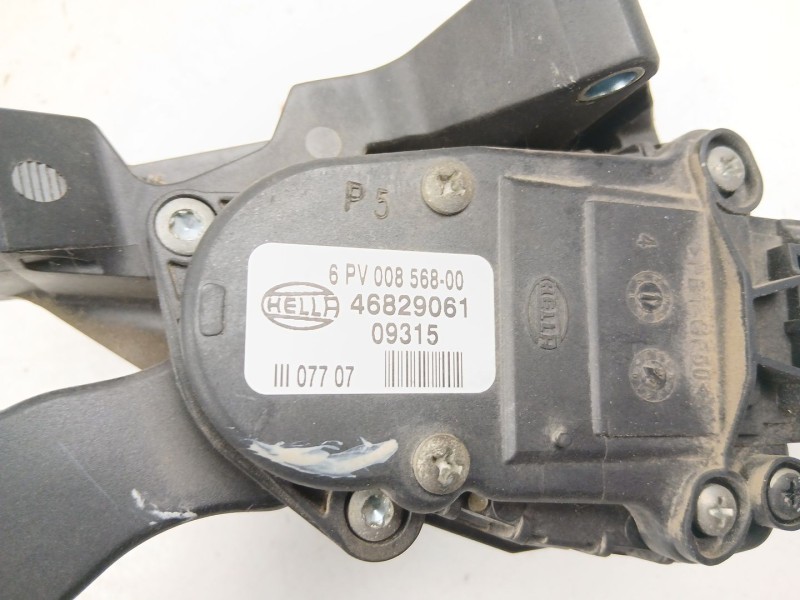 Recambio de potenciometro aceleracion para fiat punto (188_) 1.3 jtd 16v referencia OEM IAM 46829061  6PV00856800