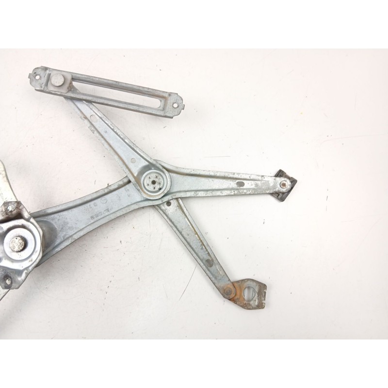 Recambio de elevalunas delantero izquierdo para mercedes-benz clase e (w210) berlina 250 td (605962) referencia OEM IAM A2107201