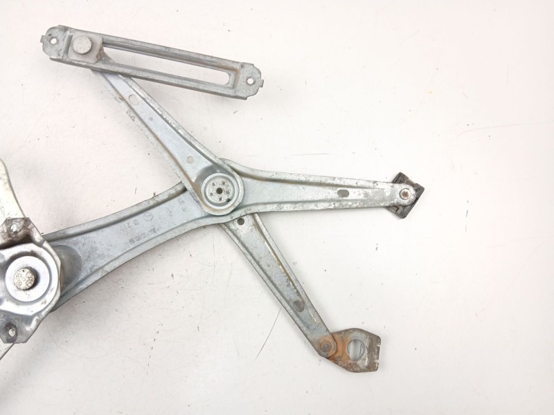 Recambio de elevalunas delantero izquierdo para mercedes-benz clase e (w210) berlina 250 td (605962) referencia OEM IAM A2107201