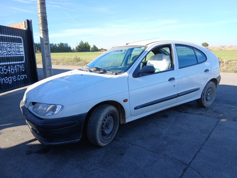 Recambio de carroceria para renault megane i (ba0/1_) 1.9 d eco (ba0a, ba0u, ba0r) referencia OEM IAM   