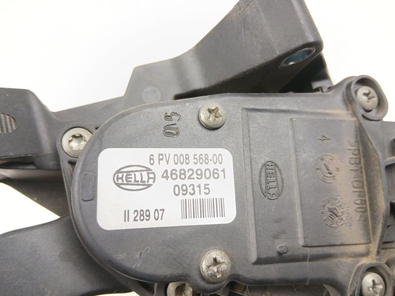 Recambio de potenciometro aceleracion para fiat punto (188_) 1.9 jtd referencia OEM IAM 46829061  6PV00856800