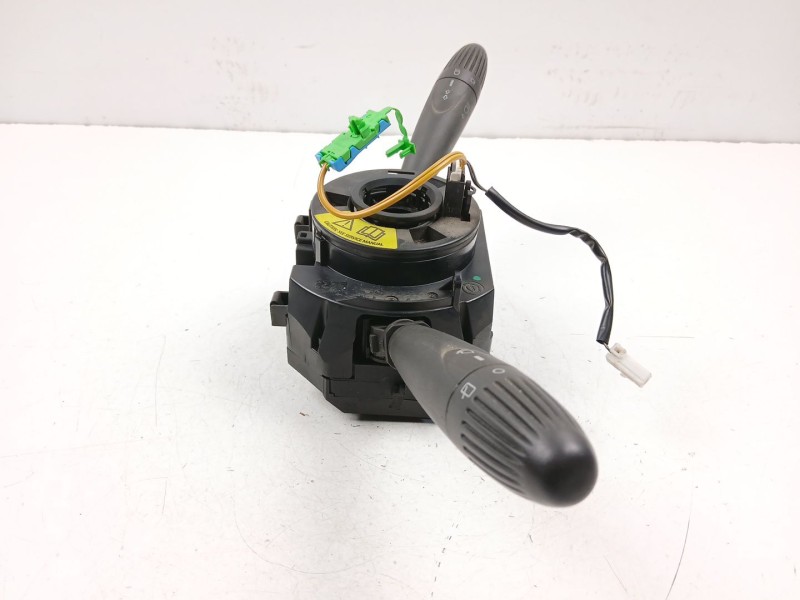 Recambio de mando luces y limpias para fiat punto (188_) 1.9 jtd referencia OEM IAM 735381051  