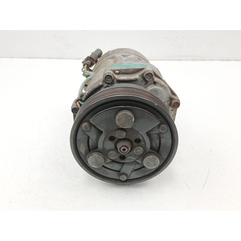 Recambio de compresor aire acondicionado para seat ibiza ii (6k1) 1.4 16v referencia OEM IAM 1J0820803F  SD7V161215