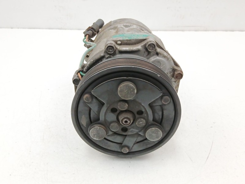 Recambio de compresor aire acondicionado para seat ibiza ii (6k1) 1.4 16v referencia OEM IAM 1J0820803F  SD7V161215