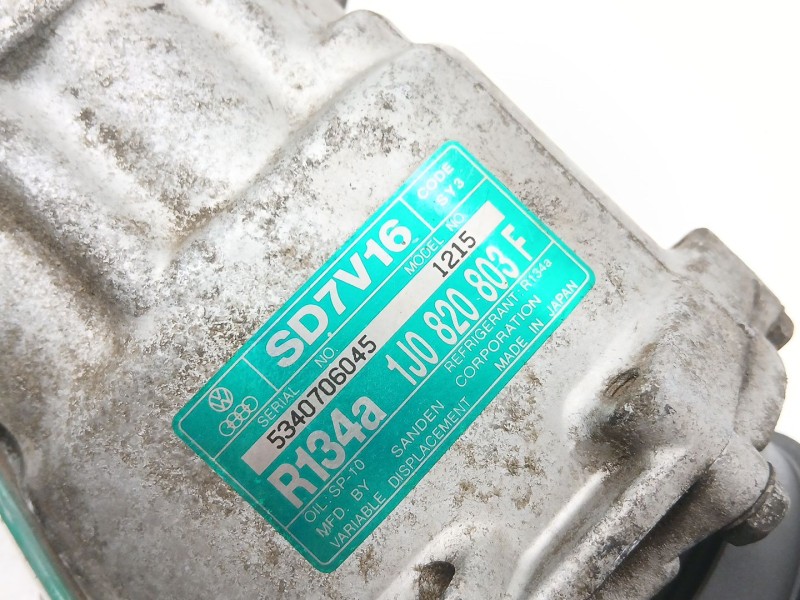 Recambio de compresor aire acondicionado para seat ibiza ii (6k1) 1.4 16v referencia OEM IAM 1J0820803F  SD7V161215