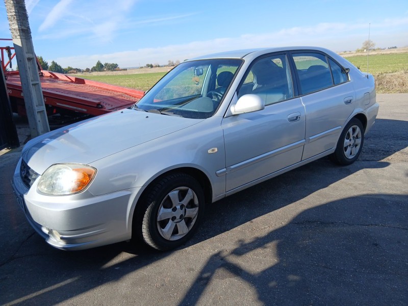hyundai accent ii sedán (lc) del año 2002