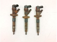 Recambio de inyectores juego para renault master ii caja/chasis (ed/hd/ud) 2.5 dci 120 referencia OEM IAM 8200146357  0445110141 2