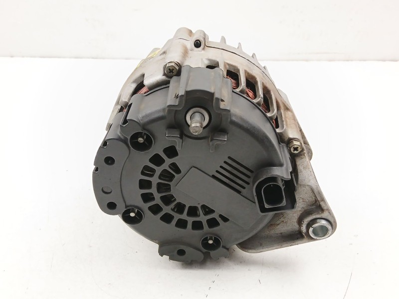 Recambio de alternador para peugeot boxer autobús 3.0 hdi 145 referencia OEM IAM 1613272380  