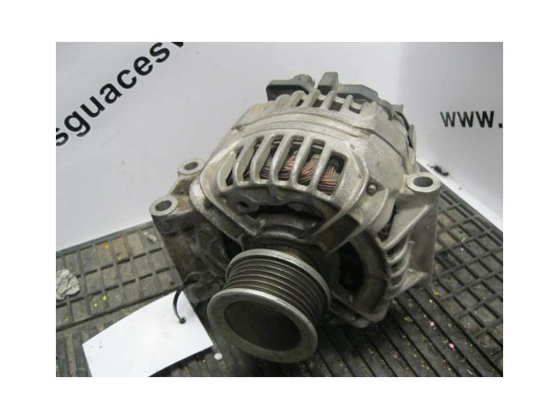 Recambio de alternador para renault megane 1.4 g k4j c7 -5p referencia OEM IAM 7711134280  