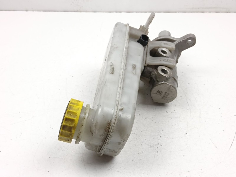 Recambio de bomba de freno para peugeot boxer autobús 3.0 hdi 145 referencia OEM IAM 4601T7  