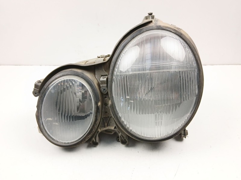 Recambio de faro izquierdo para mercedes-benz clase e (w210) e 270 cdi (210.016) referencia OEM IAM A2108202761  