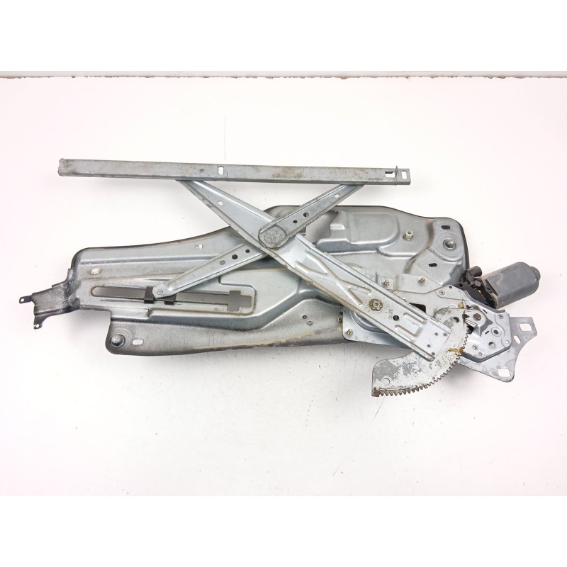 Recambio de elevalunas delantero derecho para renault laguna i (b56_, 556_) 1.8 (b56a/b) referencia OEM IAM 7701672399  