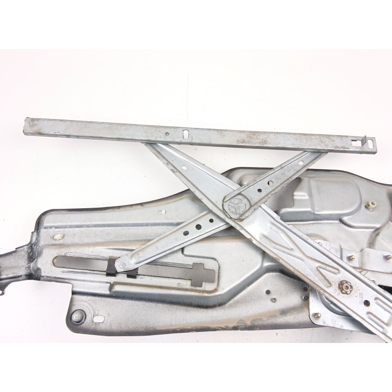 Recambio de elevalunas delantero derecho para renault laguna i (b56_, 556_) 1.8 (b56a/b) referencia OEM IAM 7701672399  