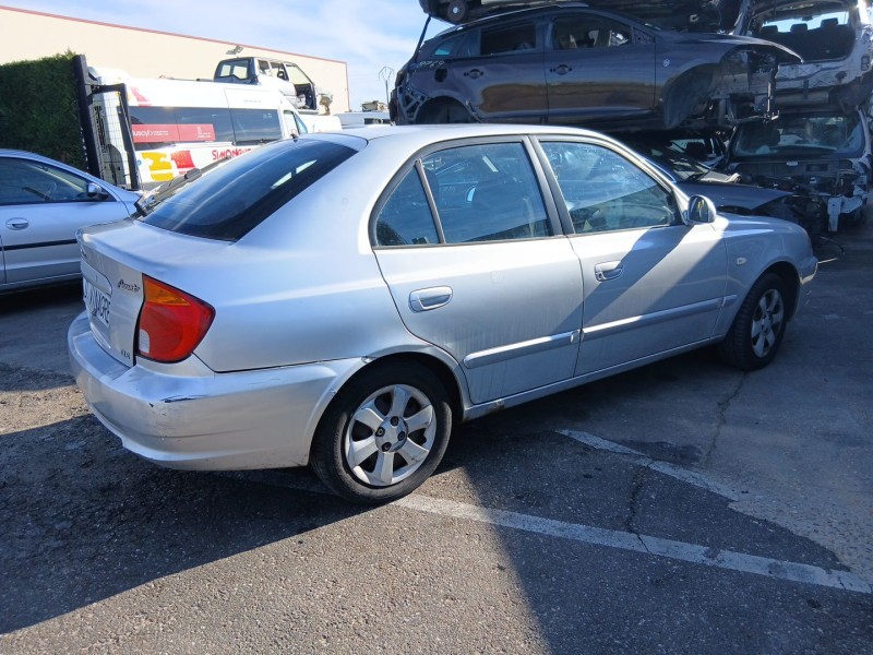 Recambio de carroceria para hyundai accent ii sedán (lc) 1.6 referencia OEM IAM   