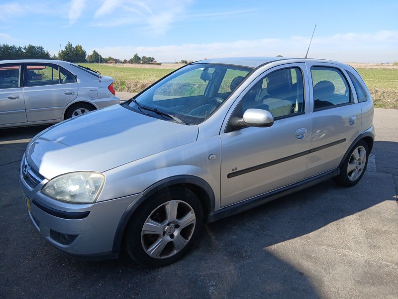 Recambio de carroceria para opel corsa c (x01) 1.3 cdti (f08, f68) referencia OEM IAM   