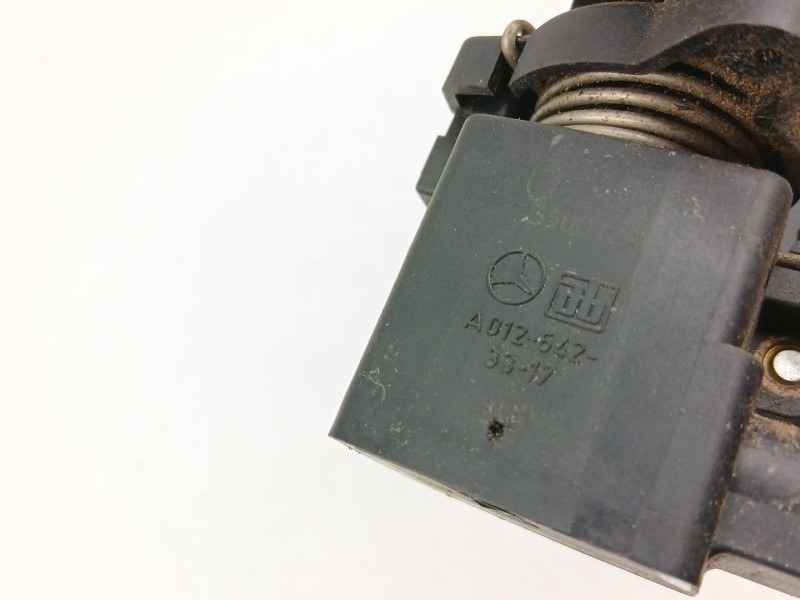 Recambio de potenciometro aceleracion para mercedes-benz clase e (w210) e 270 cdi (210.016) referencia OEM IAM A0125423317  