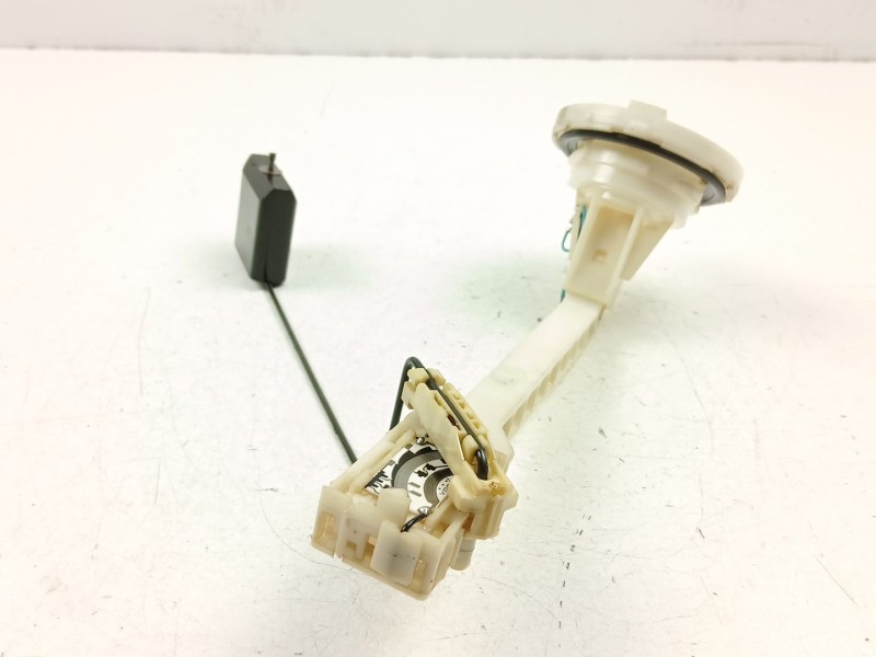 Recambio de bomba combustible aforador para mercedes-benz clase e (w210) e 270 cdi (210.016) referencia OEM IAM A2105422317  