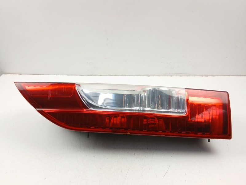 Recambio de piloto trasero izquierdo para fiat ducato autobús (250_) 160 multijet 3,0 d referencia OEM IAM 1355856080  