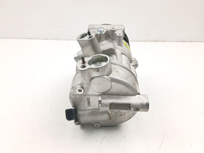Recambio de compresor aire acondicionado para audi a3 (8p1) 2.0 tdi 16v referencia OEM IAM 1K0820803  
