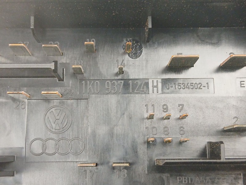 Recambio de bsm para audi a3 (8p1) 2.0 tdi 16v referencia OEM IAM 1K0937124H  