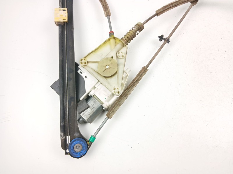 Recambio de elevalunas delantero izquierdo para audi a3 (8p1) 2.0 tdi 16v referencia OEM IAM 8P0959801A  