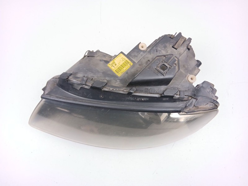 Recambio de faro izquierdo para audi a3 (8p1) 2.0 tdi 16v referencia OEM IAM 8P0941003A  