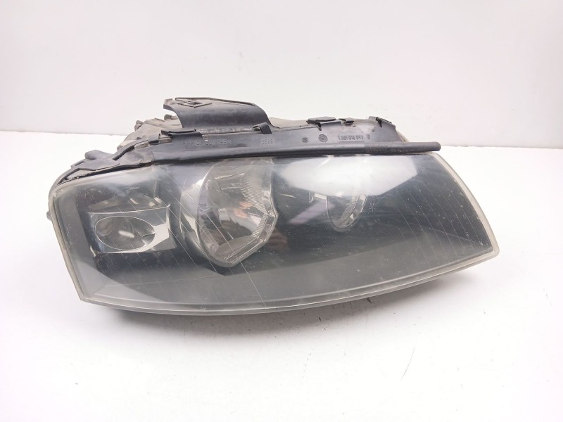 Recambio de faro derecho para audi a3 (8p1) 2.0 tdi 16v referencia OEM IAM 8P0941004A  