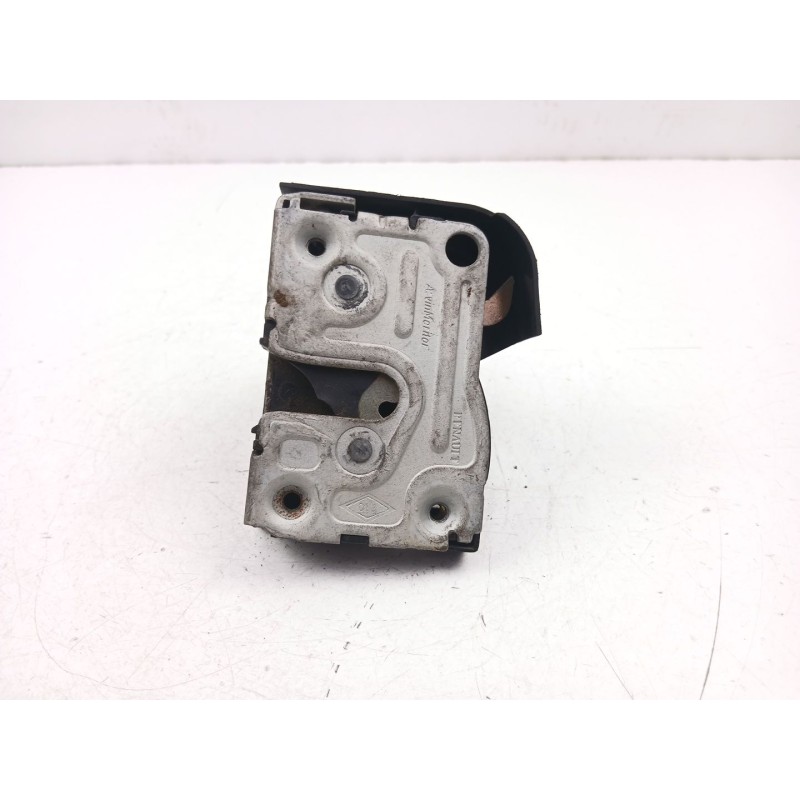 Recambio de cerradura puerta delantera derecha para renault clio ii (bb_, cb_) 1.2 lpg referencia OEM IAM 7701045305  