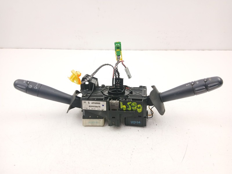 Recambio de mando luces y limpias para renault clio ii (bb_, cb_) 1.2 lpg referencia OEM IAM 8200058670  