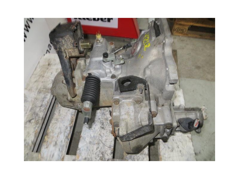 Recambio de cambio 5v (td/tdi ) : chrysler voyager : 2.5td 03b 5p [1994] para chrysler voyager 2.5td 03b  5p referencia OEM IAM 