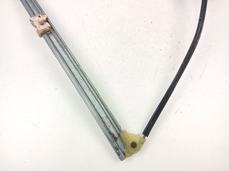 Recambio de elevalunas delantero izquierdo para renault clio ii (bb_, cb_) 1.2 lpg referencia OEM IAM 7700842247  