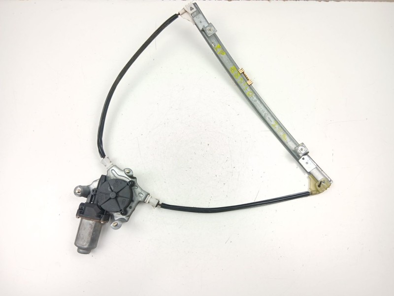 Recambio de elevalunas delantero izquierdo para renault clio ii (bb_, cb_) 1.2 lpg referencia OEM IAM 7700842247  